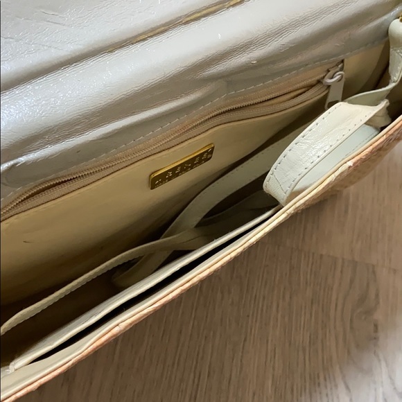 1980s Vintage J Renee snakeskin Purse - Picture 6 of 11